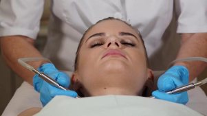 mikro akım yüz terapisi
